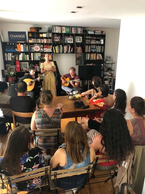 Lisbon: Fado Concert with Commentary and Snacks - Key Points