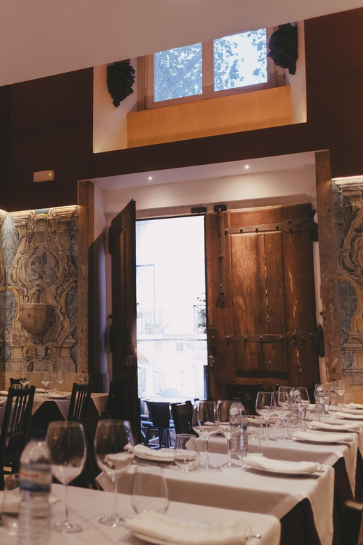 Lisbon: Fado Night with Dinner in a Typical Fado House - Frequently Asked Questions