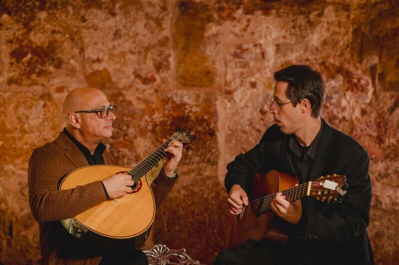 Lisbon: Fado Show and Wine inside Medieval Walls - Key Points