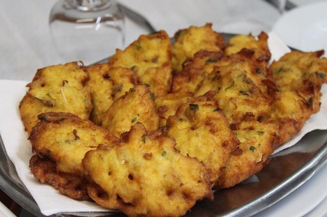 Lisbon Food and Culture: 3 Hour Walking Tour - Coffee and Gastronomy at Simpli Coffee Chiado