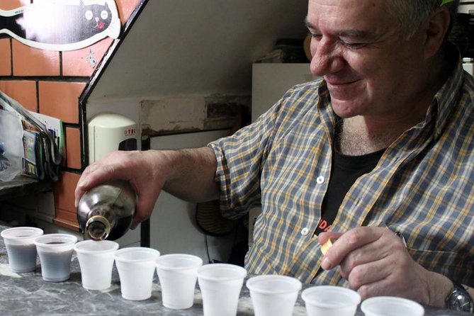 Lisbon Food and Culture: 3 Hour Walking Tour - Logistics and Group Experience