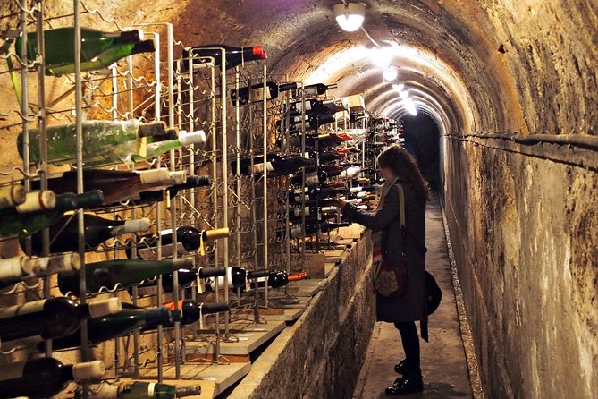 Lisbon Food & Local Drinks Evening Tour by Food Lover Tour - Starting Point and Tour Logistics