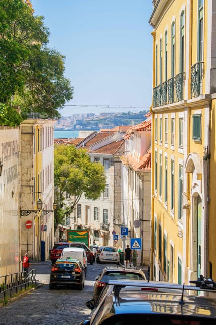 Lisbon: Full-Day Guided Tour with Alfama and Baixa Districts - Practical Details and What’s Included