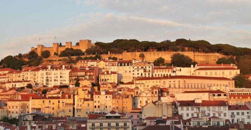 Lisbon: Full-Day Private Walking Sightseeing Tour - Tasting Portuguese Pastries and Local Flavors