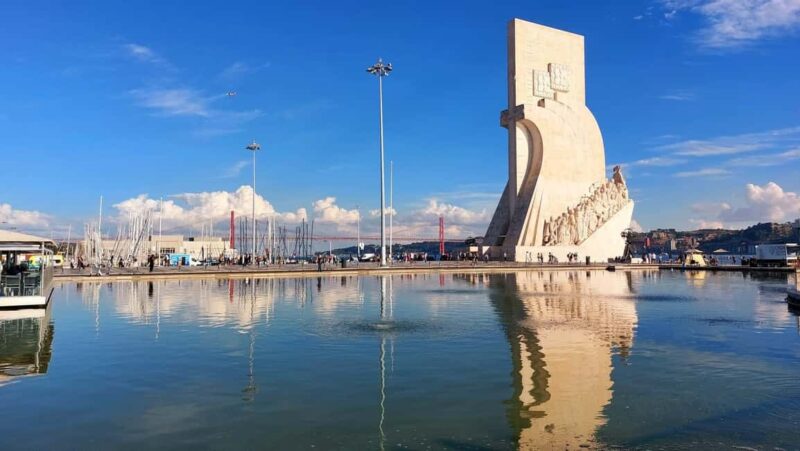 Lisbon: Guided Tour with Local Guide - Key Points