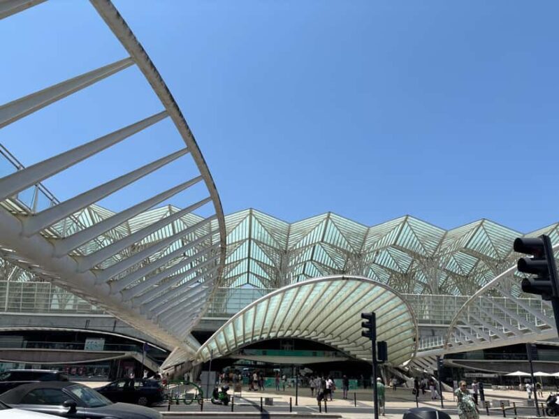 Lisbon: Guided Van Tour Through the City's Iconic Sites - Explore Lisbon’s Iconic Sites on a Comfortable Guided Van Tour