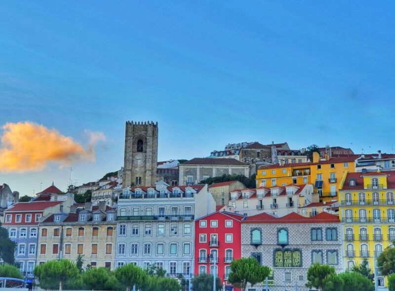 Lisbon: Half Day Complete City Highlights Tour by Tuk Tuk - Discover Lisbon’s Historic Landmarks and Sacred Sites