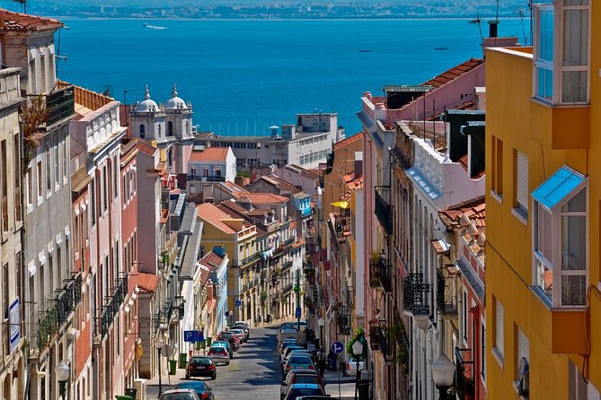 Lisbon Half Day Private Tour - Admiring Lisbon Views from Miradouro de Santa Catarina