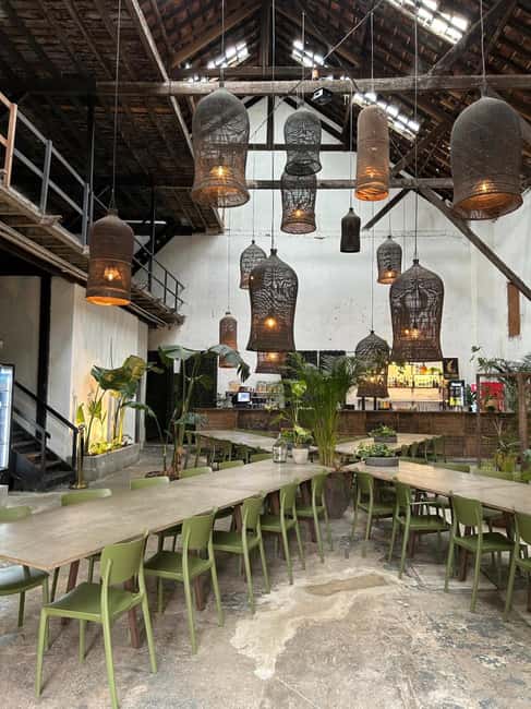 Lisbon: Half-Day Small Group Sightseeing Tour by Car - Scenic Viewpoints and Hidden Spots in Lisbon