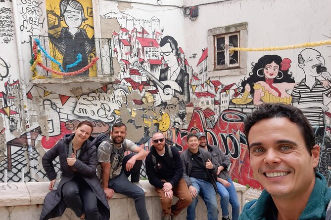 Lisbon Highlights Guided Walking Tour - Starting at Lisbon’s Largest Square: Praça do Comércio