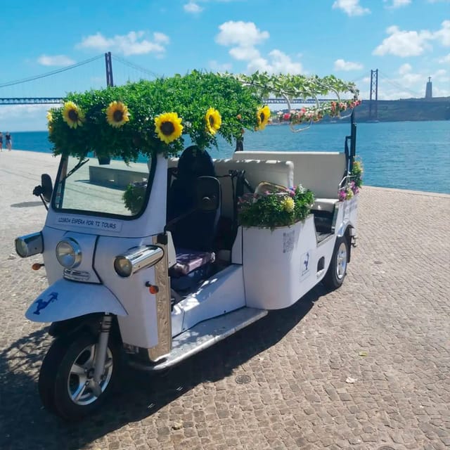 Lisbon: Historic City Tour by Electric Tuk Tuk - What’s Included in the Electric Tuk Tuk Tour