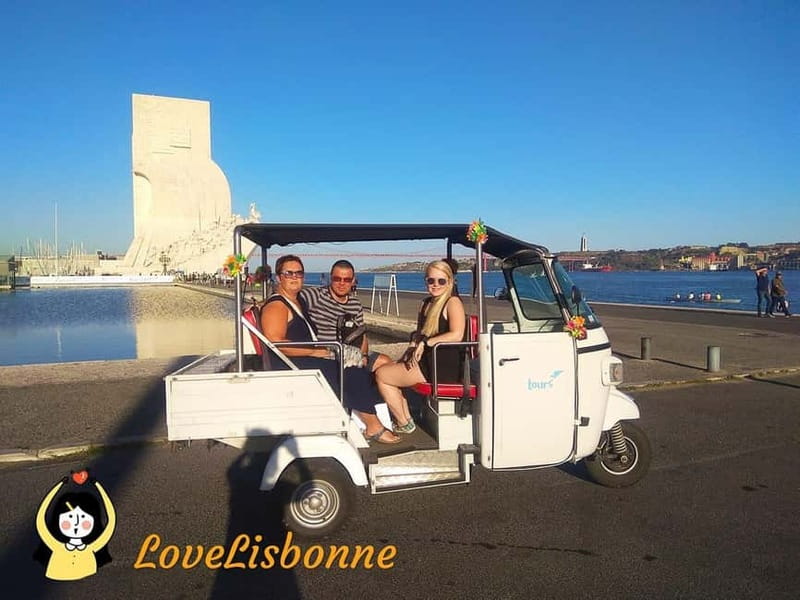 Lisbon in French, the French-speaking tuktuk. - Starting Point: From Lisbon City Center or Your Accommodation