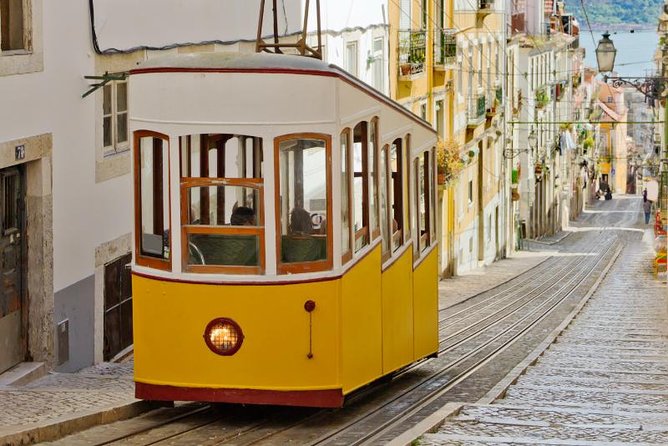 Lisbon in One Day Historic Private Tour - Starting Point and Tour Duration