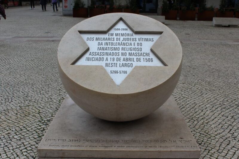 Lisbon: Jewish History in Portugal Guided Walking Tour - Exploring Lisbon’s Old Town Neighborhoods