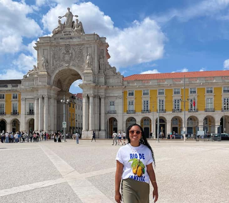Lisbon: Learn Portuguese While Tasting Guided Walking Tour - Discover Lisbon’s Charm Through Language and Food