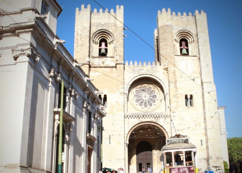 Lisbon: Lisbon Cathedral Entry Ticket - Navigating the Practicalities of Your Visit