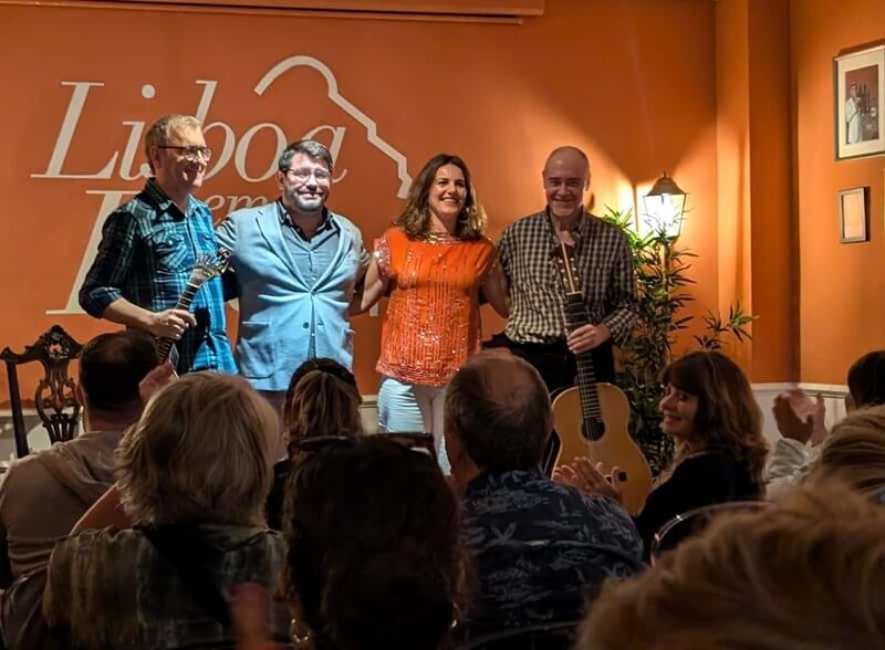 Lisbon: Live Fado Show with Port Wine at Lisboa em Fado - Practical Details: Booking, Location, and Accessibility