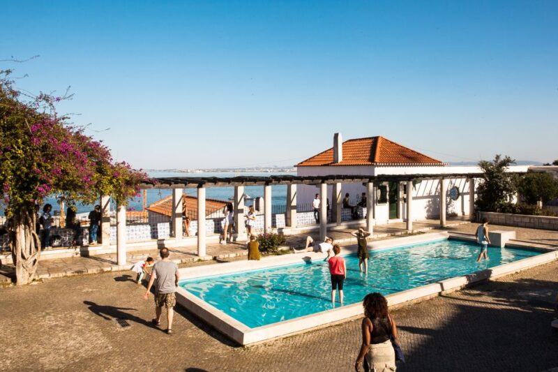 Lisbon Main Highlights Half Day Private Tour - Exploring Belém: Monuments, Pastéis de Nata & Scenic Stops