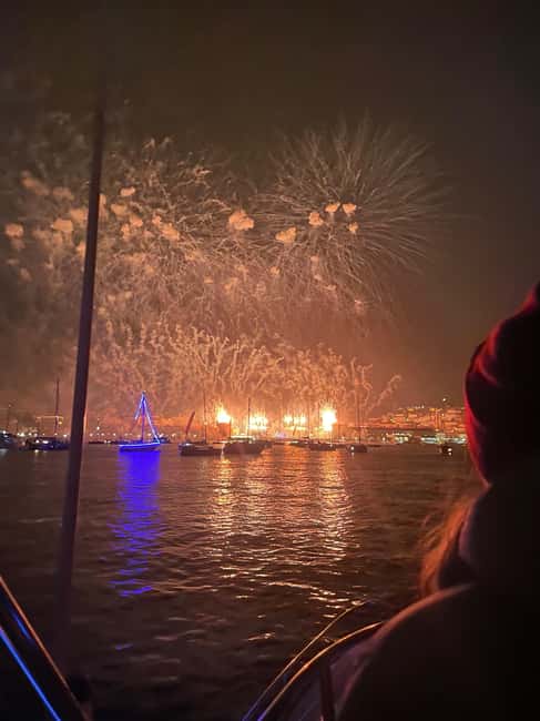 Lisbon: NYE Fireworks Catamaran Cruise with Food & Drinks - Celebrate New Years Eve with an Exclusive Lisbon Catamaran Cruise