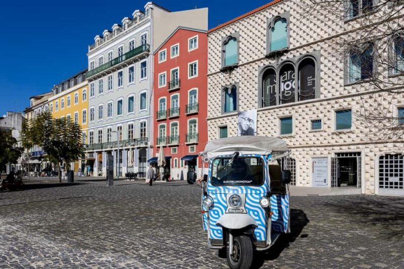 Lisbon: Old City Premium Private Guided Tour by Tuk-Tuk - Key Points