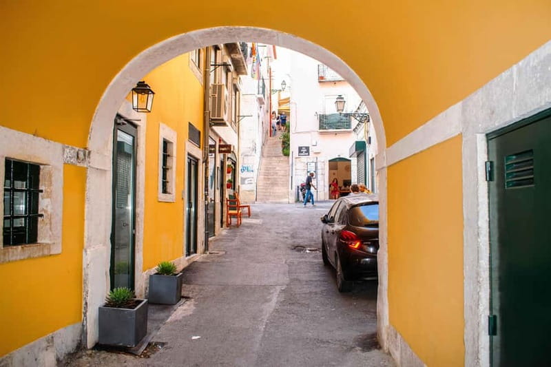 Lisbon: Old Soul of Lisbon Walking Tour - Panoramic Viewpoints and Religious Landmarks