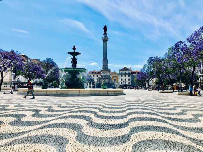 Lisbon: Old Town and Chiado Vintage Car Tour - Explore Lisbon’s Old Town and Chiado in a Vintage Car