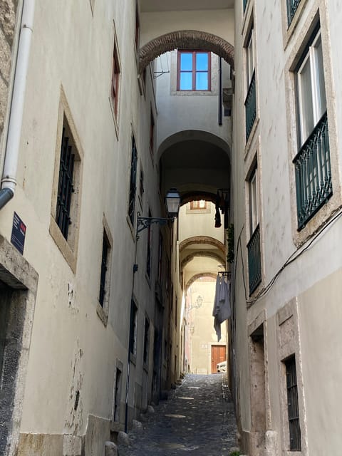 Lisbon: Old Town and Chiado Vintage Car Tour - Additional Stops and Optional Extensions