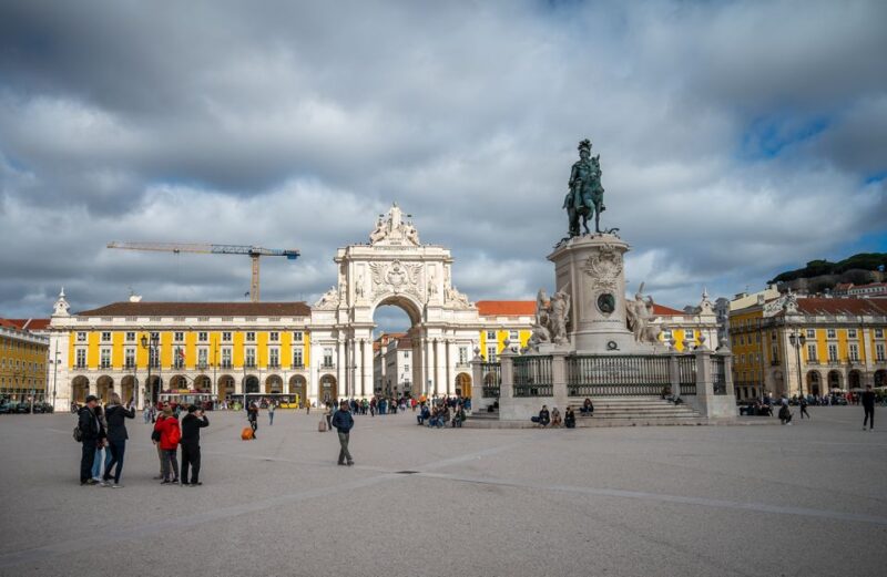 Lisbon: Old Town City Tour by Private Tuktuk - What’s Not Included and Important to Know