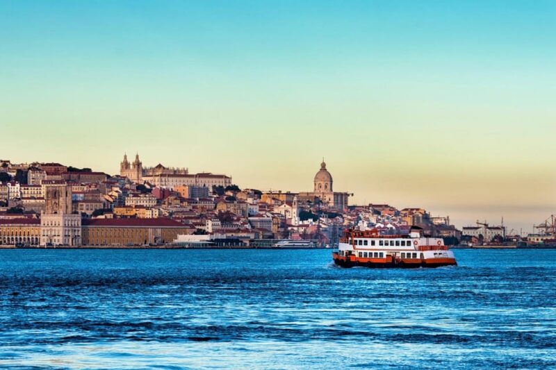 Lisbon: Old Town Walking Tour with River Cruise Tickets - Discover Lisbons Old Town and Scenic River Views with a Private Guide and Cruise