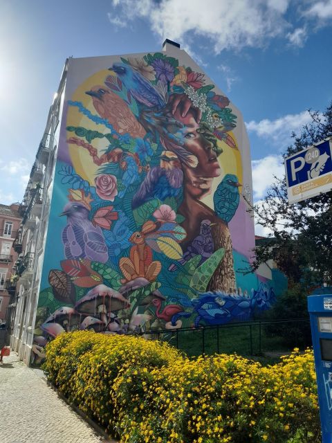 Lisbon Old Town with Street Art Highlights - Pacing and Duration: A Compact Tour