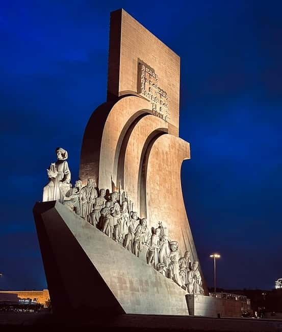 Lisbon On a Sailboat - Cultural Facts and Sailing Experience - How the Crew Ensures a Safe and Enjoyable Trip