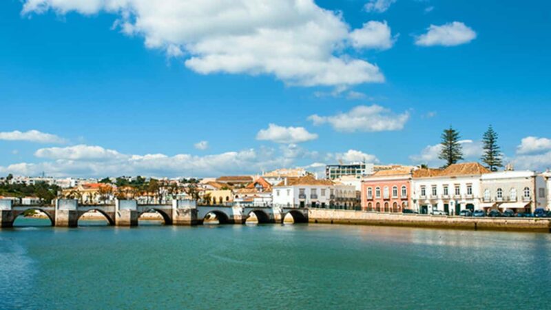 Lisbon: One-way trip to Seville up to 3 stops - What to Expect in Terms of Pace and Comfort