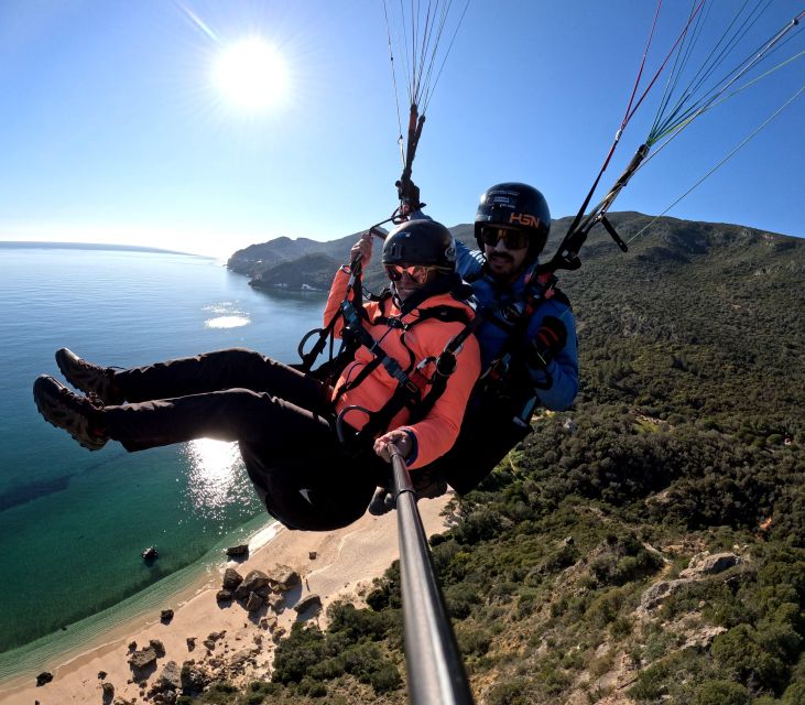 Lisbon: Paragliding Tandem Flight - The Pilot’s Expertise and Safety Measures
