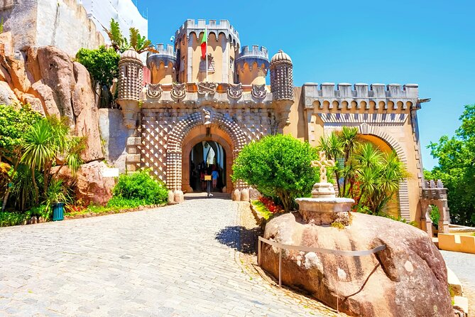 Lisbon: Pena Palace, Sintra CaboRoca Cascais Day Tour Small Group - Practical Details: Logistics, Access, and Group Size