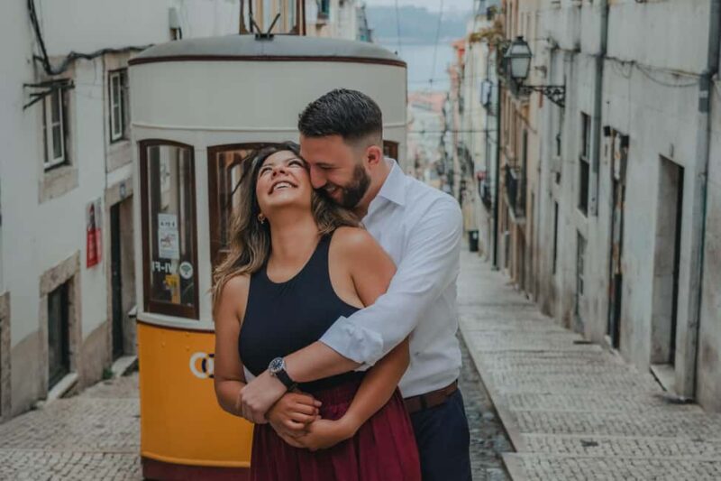 Lisbon photo shoot with highlight video - Accessibility, Languages, and Flexibility