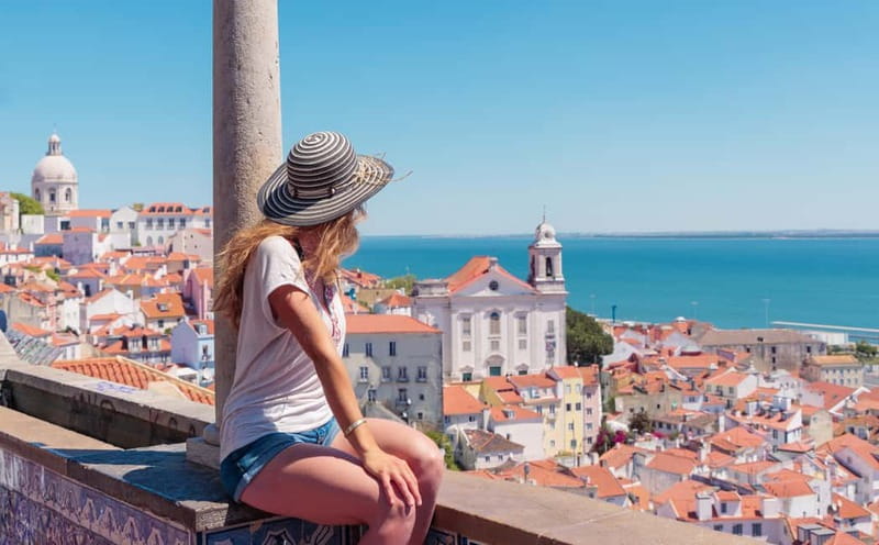 Lisbon Photoshoot - Iconic Lisbon Photo Spots and Hidden Corners