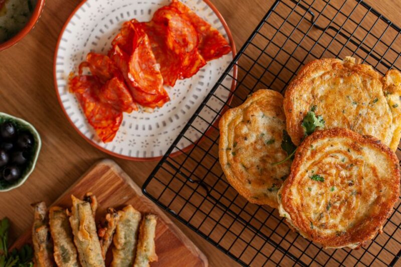 Lisbon: Portuguese Petiscos Cooking Class - Meeting Point and Group Size