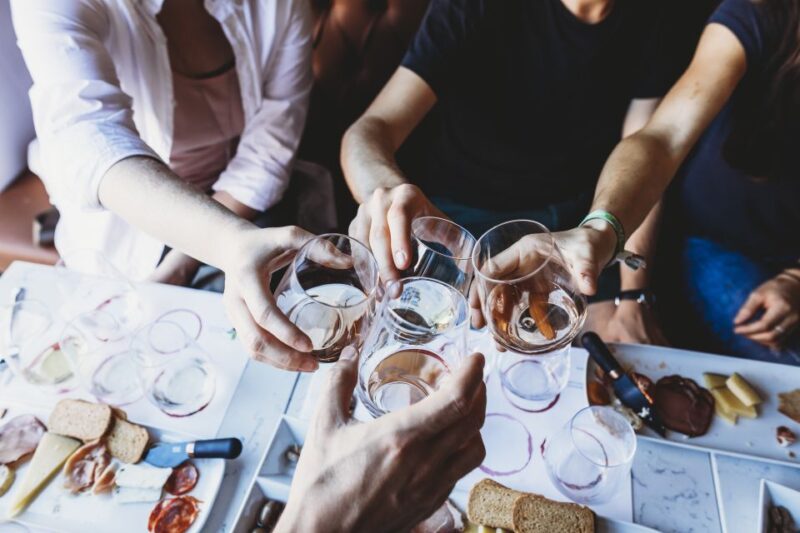 Lisbon: Portuguese Wine and Cheese Tasting with Lunch - The Charm of Paired Portuguese Cheeses and Savory Bites