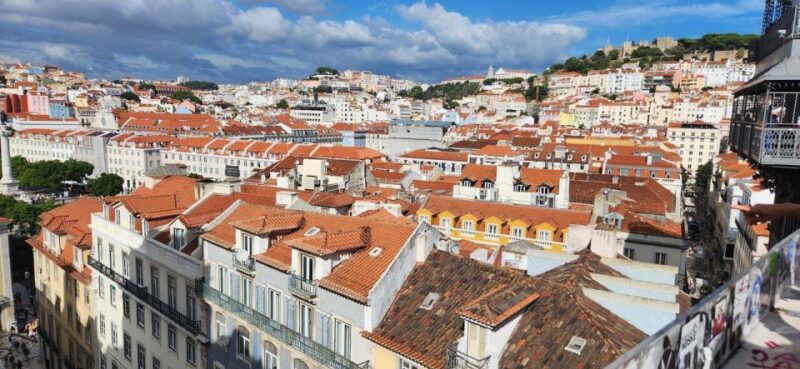 Lisbon: Private 4 hours city highlights tour by TukTuk - Iconic Viewpoints and Scenic Stops