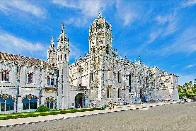 Lisbon Private Deluxe Half Day City Tour - Exploring Lisbon’s Most Beautiful Park: Eduardo VII