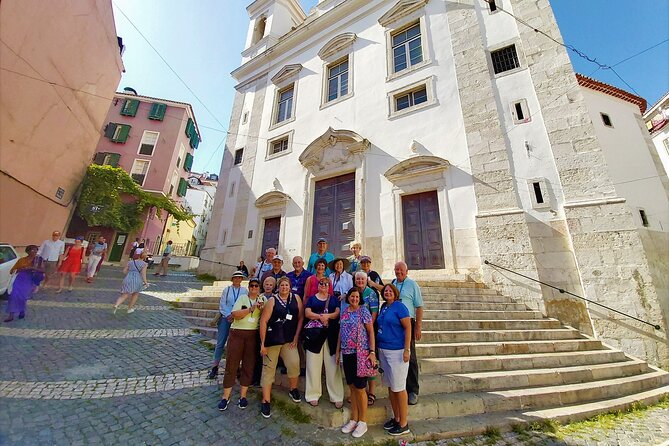 Lisbon Private Deluxe Half Day City Tour - Enjoying Scenic Views from Miradouro da Graca