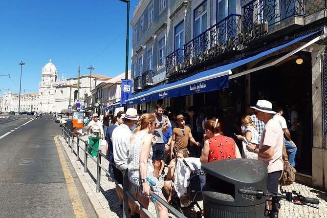 Lisbon Private Driver and Customizable Tour - How the Tour Balances Flexibility with Convenience