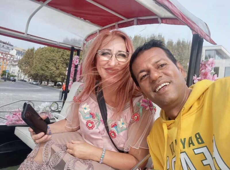 Lisbon: Private Eco-Friendly Tuk-Tuk Tour with Guide - Flexibility and Easy Booking Options