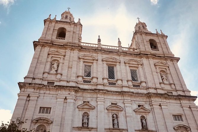 Lisbon: Private Guided Electric Tuk Tuk Tour with Tastings - The Guide: Knowledgeable, Friendly, and Professional