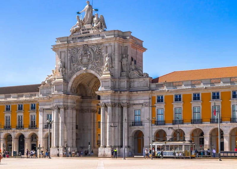 Lisbon: Private Guided Tuk-Tuk Tour with Hotel Pickup - Explore Lisbons Historic Center in Style with a Private Tuk-Tuk Tour