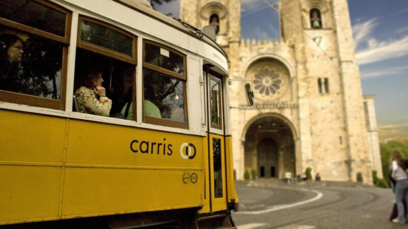 Lisbon: Private Guided Tuk-Tuk Tour with Hotel Pickup - Logistics and Practical Details