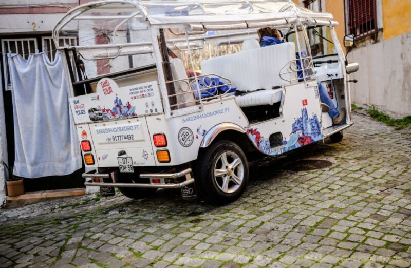 Lisbon: Private Historic Tour by Eco Tuk Tuk - Customizable Duration and Route Flexibility