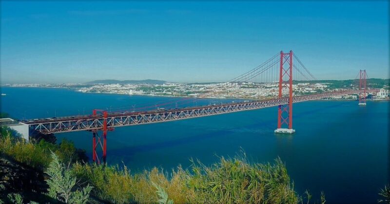 Lisbon: Private Luxury Coastline Tour - Discovering the Natural Wonders of Arrábida Natural Park