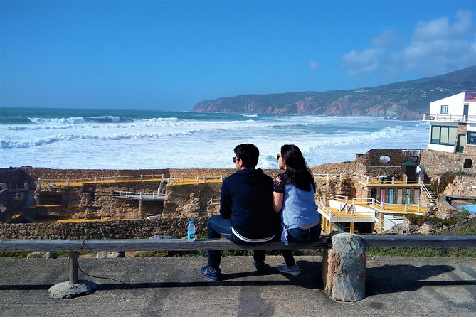 Lisbon Private Luxury Paradisiacal Coastline Tour - Exploring Lisbon’s Iconic Ponte 25 de Abril