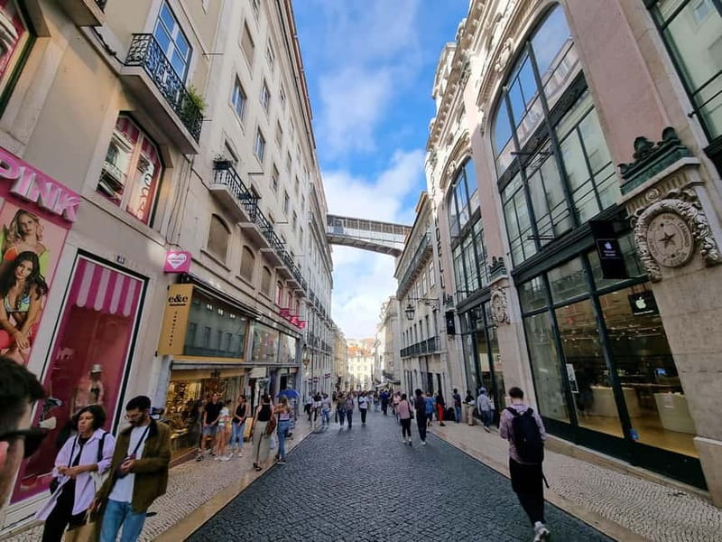 Lisbon: Private Morning Food Tour with Tastings - Meeting Point and End of Tour Convenience